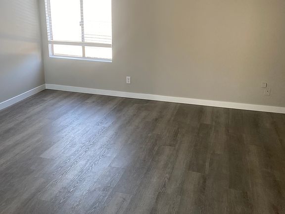 4th image of 11701 Texas Ave APT 314