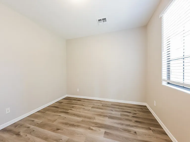 2373 W Sleepy Ranch Rd — Photo 17
