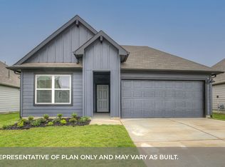 1818 Redchinned Dr, Lockhart, TX 78644