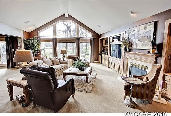 5th image of 2838 Amanda Lakes Dr