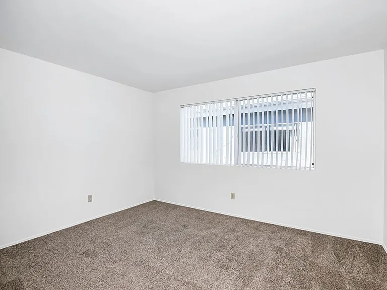 1150 Grand Ave #D — Photo 19