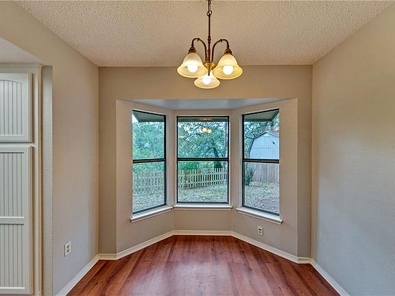 5th image of 4234 Rush Springs Dr