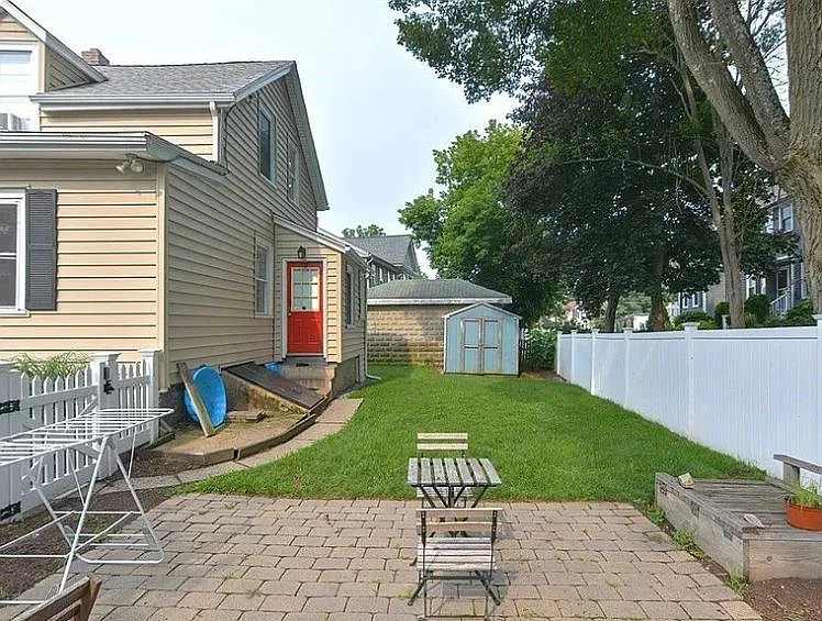 4 East St — Photo 31