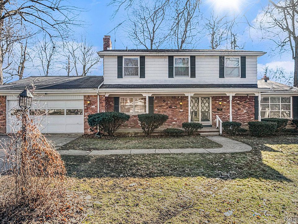 1st image of 516 Greenwich Ln