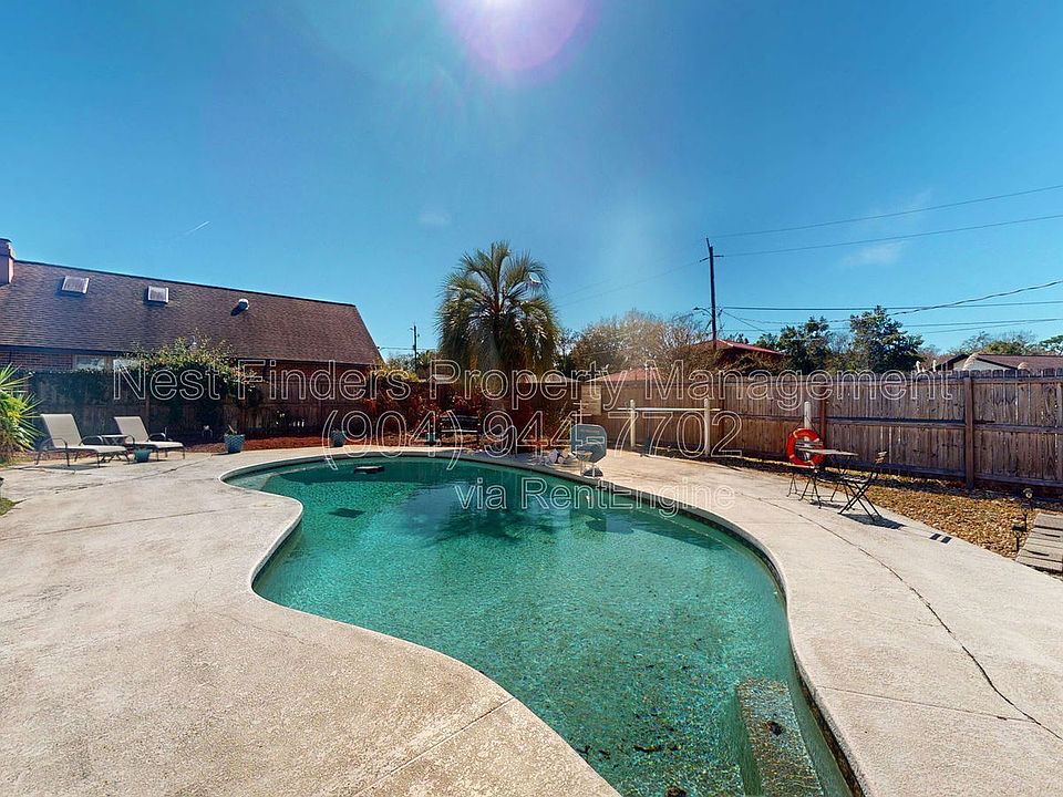 1st image of 3318 Cormorant Dr