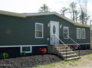 386 Griffis Rd, Gloversville, NY 12078