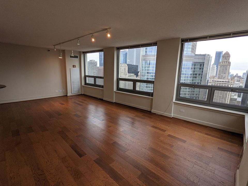 1st image of 440 N Wabash Ave APT 4105