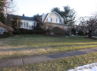 4 Aspen Ct, Wayne, NJ 07470