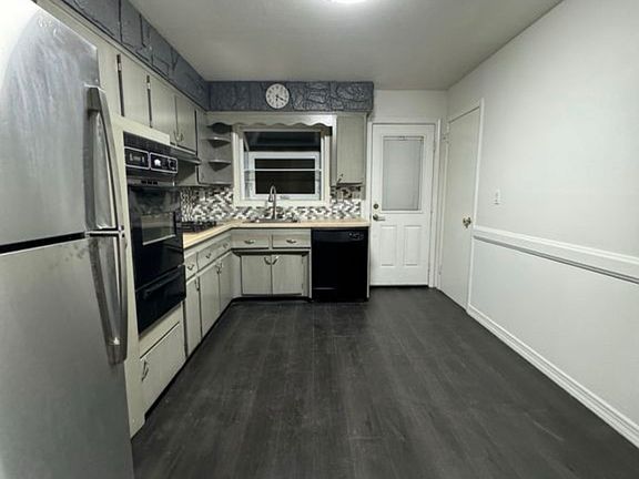 2nd image of 47 Cedarview Ave #1