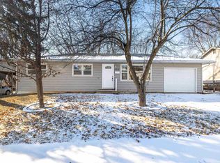 2213 Saint Celia St, Dubuque, IA 52002