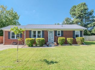 211 E 5th St, Hardinsburg, KY 40143