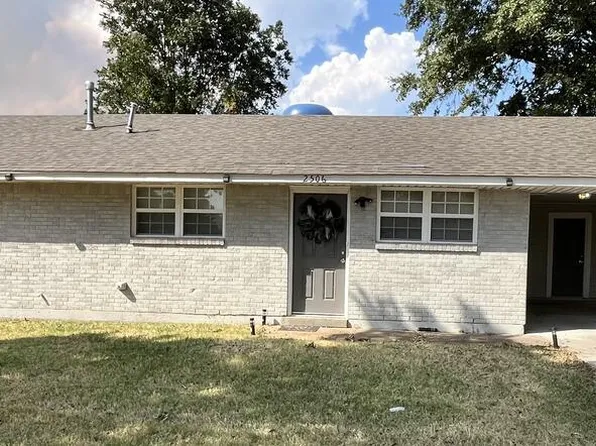 2506 N Woodlawn St, West Memphis, AR 72301
