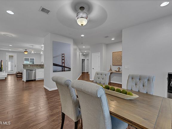5th image of 3163 Red Orchard Dr