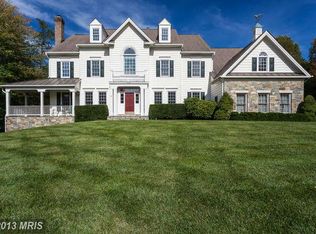 10306 Forest Maple Rd, Vienna, VA 22182