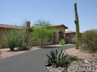 7647 N Sombrero Peak Dr, Tucson, AZ 85743