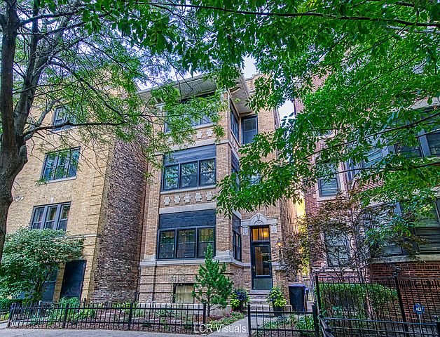 1st image of 712 W Buena Ave #2
