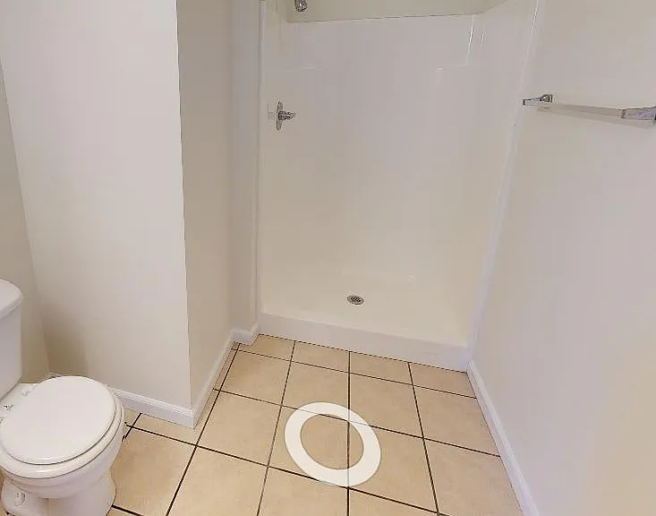 1500 E Parham St — Photo 15