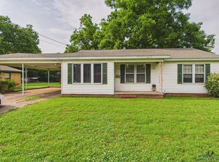 411 W Harrison St, Jefferson, TX 75657