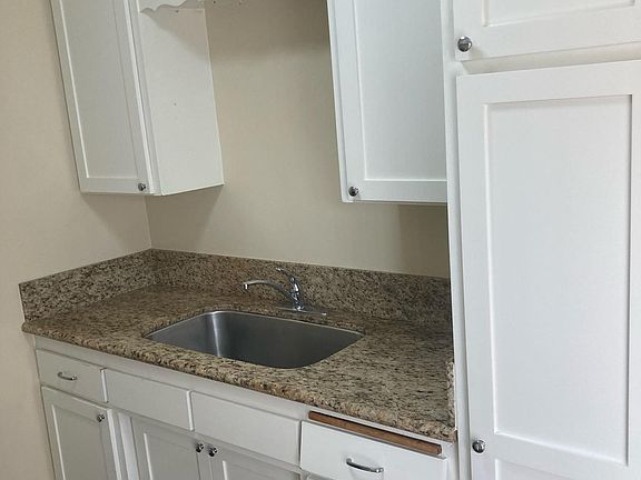 4th image of 125 W Meda Ave APT 10
