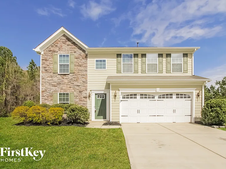 3010 Robusta Ct — Photo 1