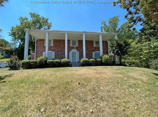 666 Bendview Dr, Charleston, WV 25314