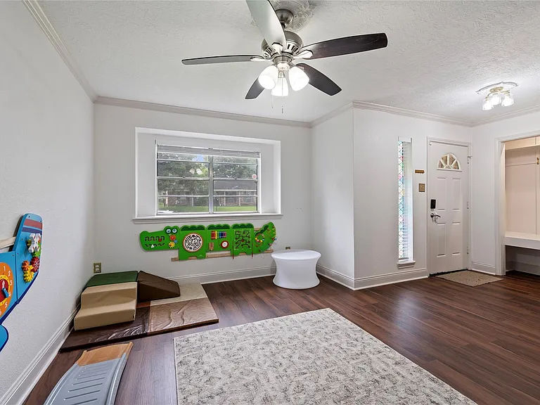 5110 Tashkent Dr — Photo 8