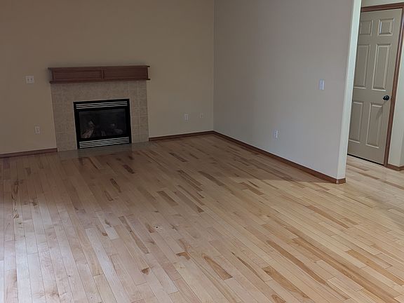 2nd image of 20233 11th Ave W