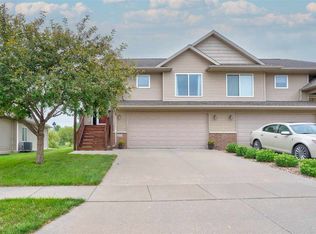 277 Hickory Ct, Tiffin, IA 52340