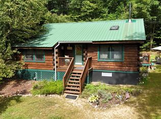 18 Oakwood Rd, Farmington, NH 03835