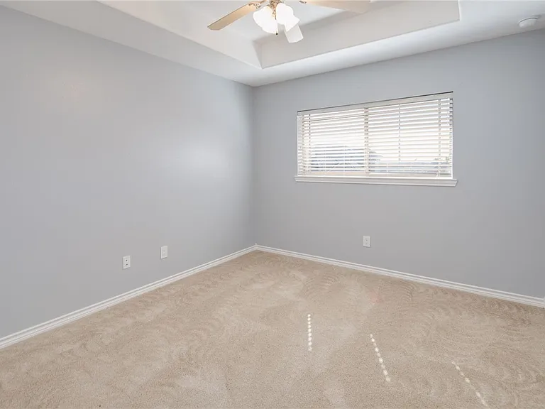 3715 Bridle Ct — Photo 17
