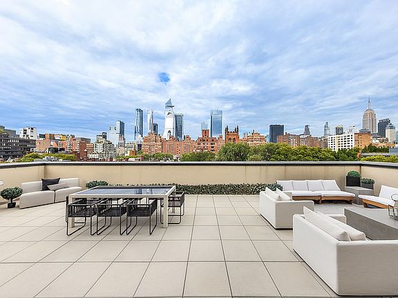 4th image of 435 W 19th St Unit Penthouse 1