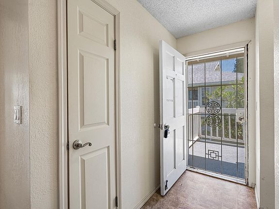 2nd image of 68-3883 Lua Kula St APT 1907