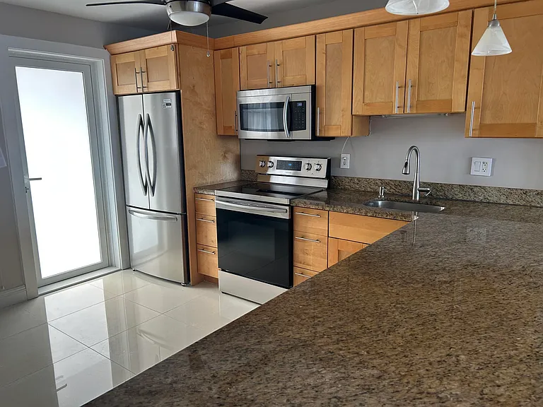 750 N Ocean Blvd #1009 — Photo 2