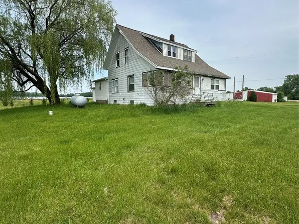 6196 W Plains Rd, Eaton Rapids, MI 48827