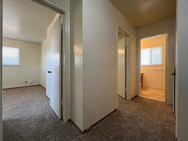 240 S Mills Ave #&-1924 — Photo 11