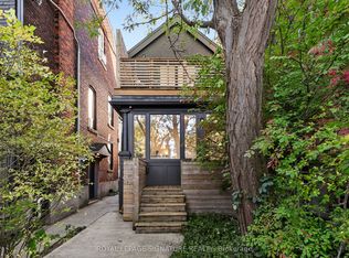 540 Crawford St, Toronto, ON M6G3J8