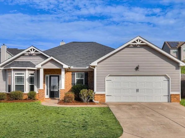 515 Twin View Ct, Graniteville, SC 29829