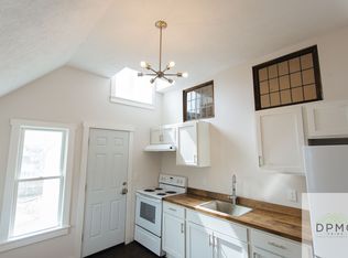 322 E Hillsdale St #2, Lansing, MI 48933