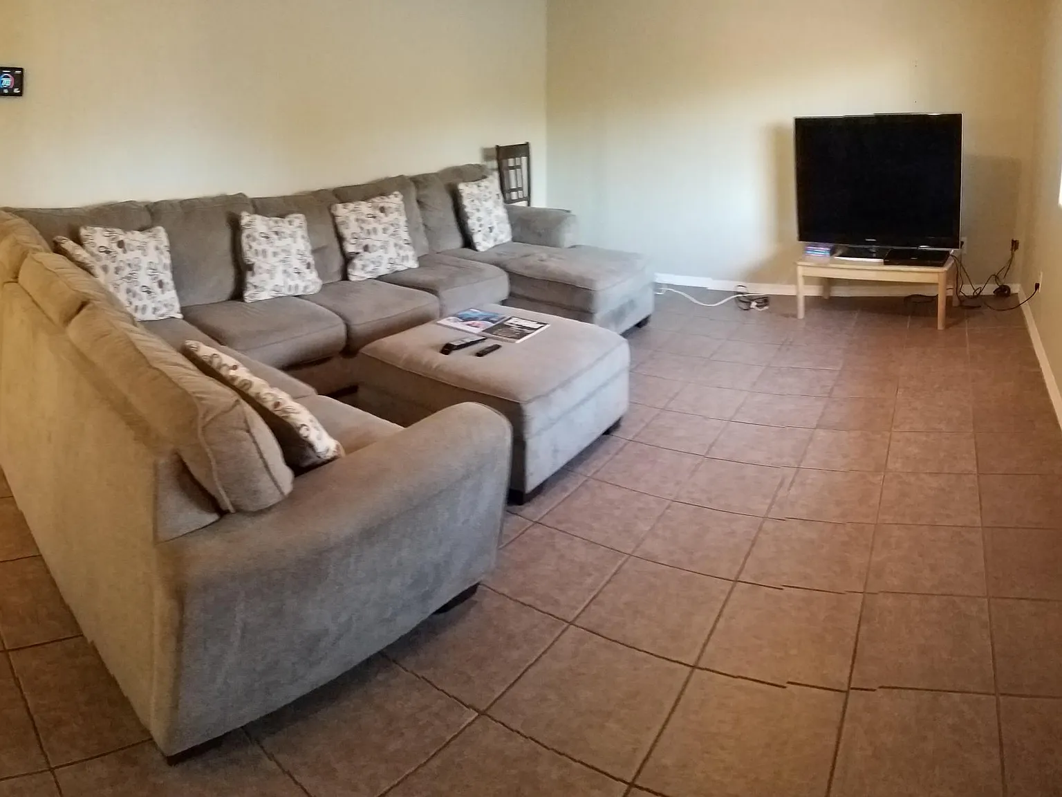 1 bed, 200 sqft, $625 — Photo 4