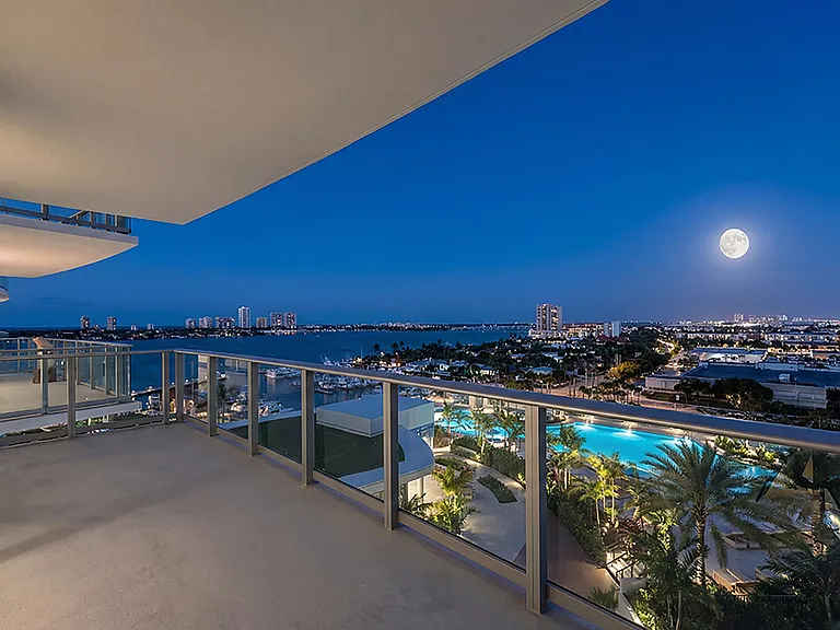 220 Lake Shore Dr #1011 — Photo 32
