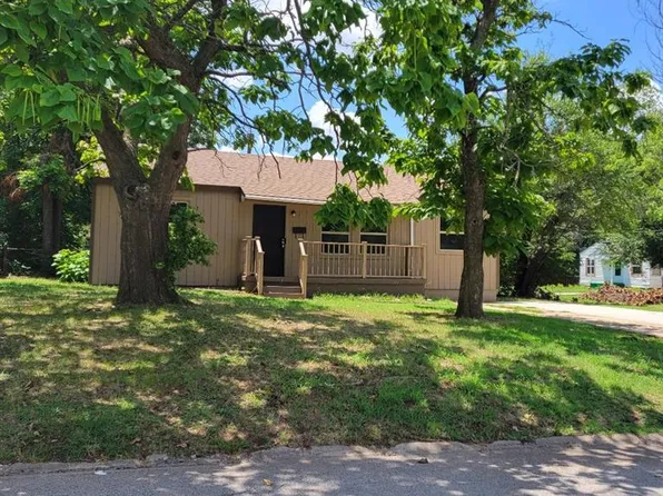3900 Pine Ave, Del City, OK 73115