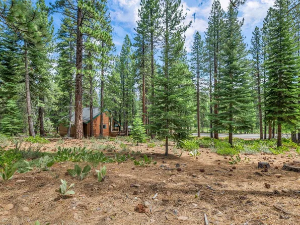 139 Basque Dr, Truckee, CA 96161
