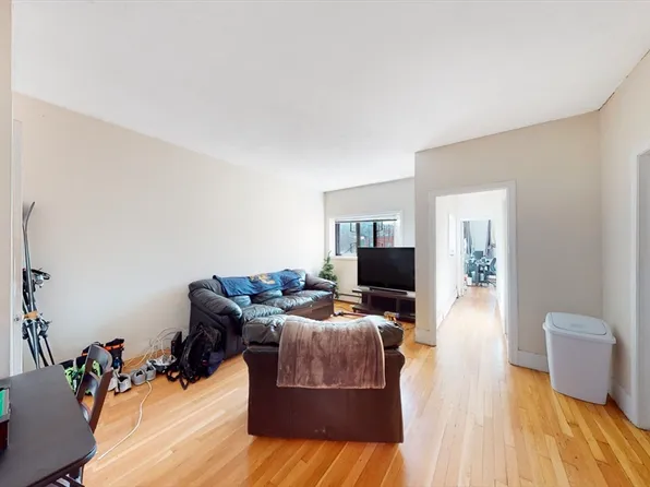 513 Beacon St, Boston, MA