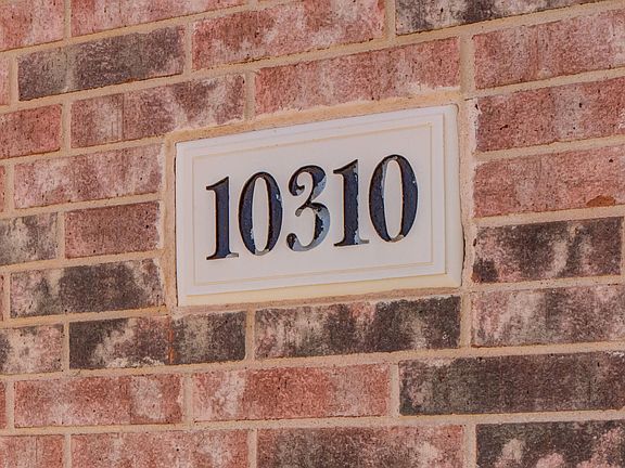 5th image of 10310 Lynnhaven Ave