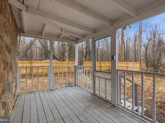 5th image of 3101 Burgess Rd