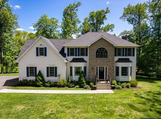 565 Still Hill Rd, Hamden, CT 06518