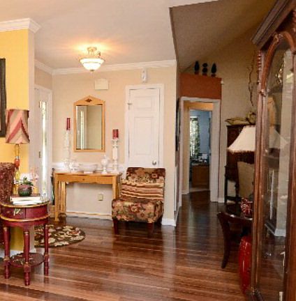 2nd image of 209 Killdeer Dr