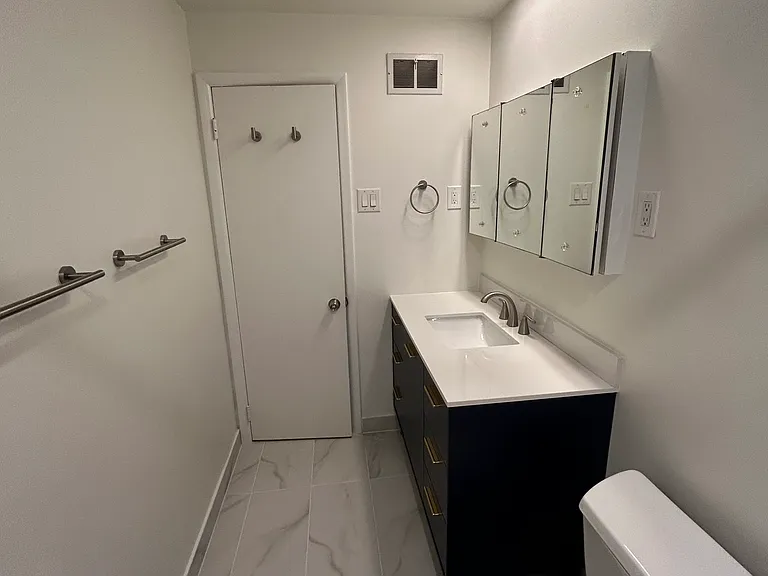 1926 Lombard St #2 — Photo 10