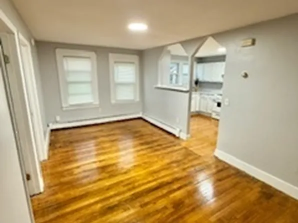 467 Columbus Ave APT 1W, New Haven, CT 06519