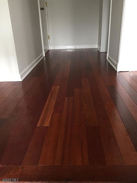 2nd image of 90 Ella St